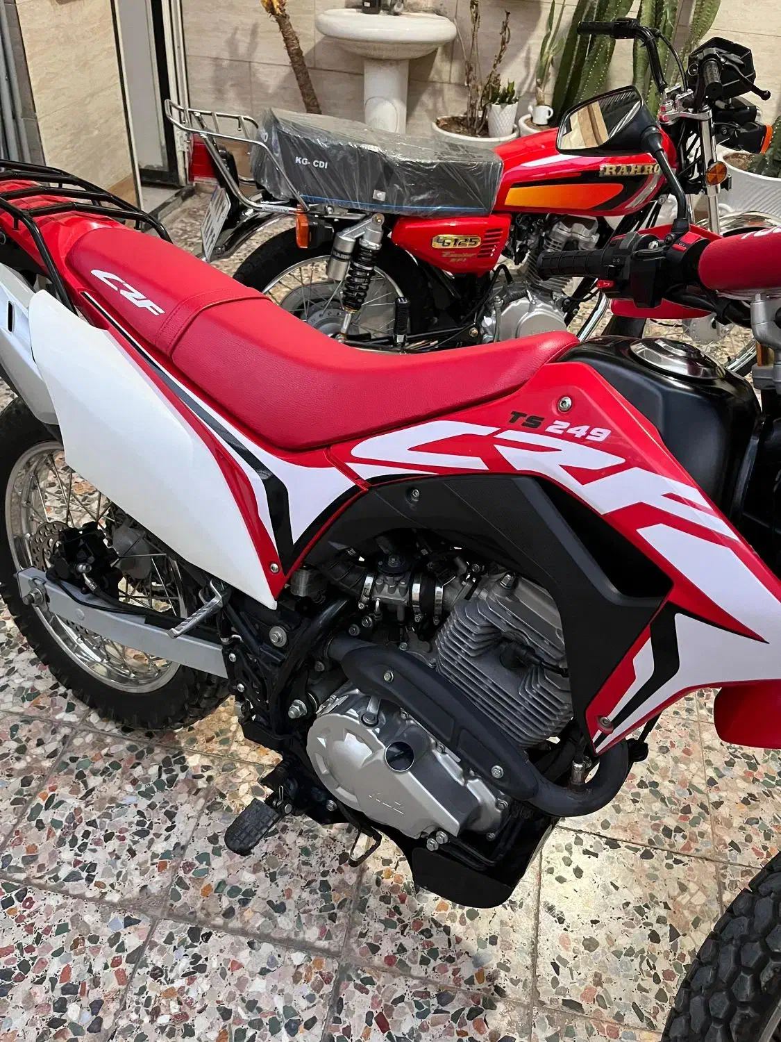 تریل باسل|موتورسیکلت|بوشهر, |دیوار