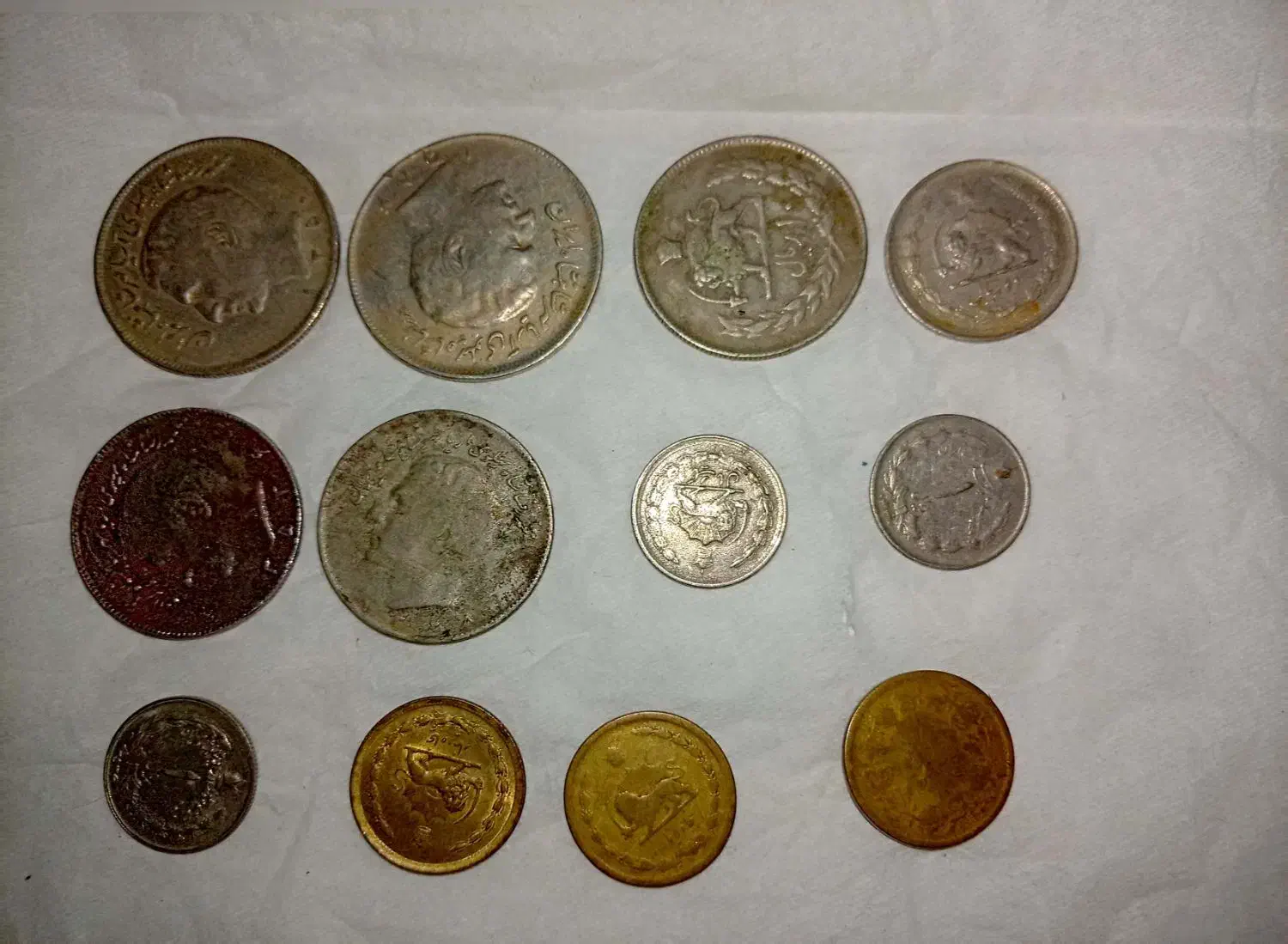 سکه قدیمی|کلکسیون سکه، تمبر، اسکناس|ملارد, |دیوار