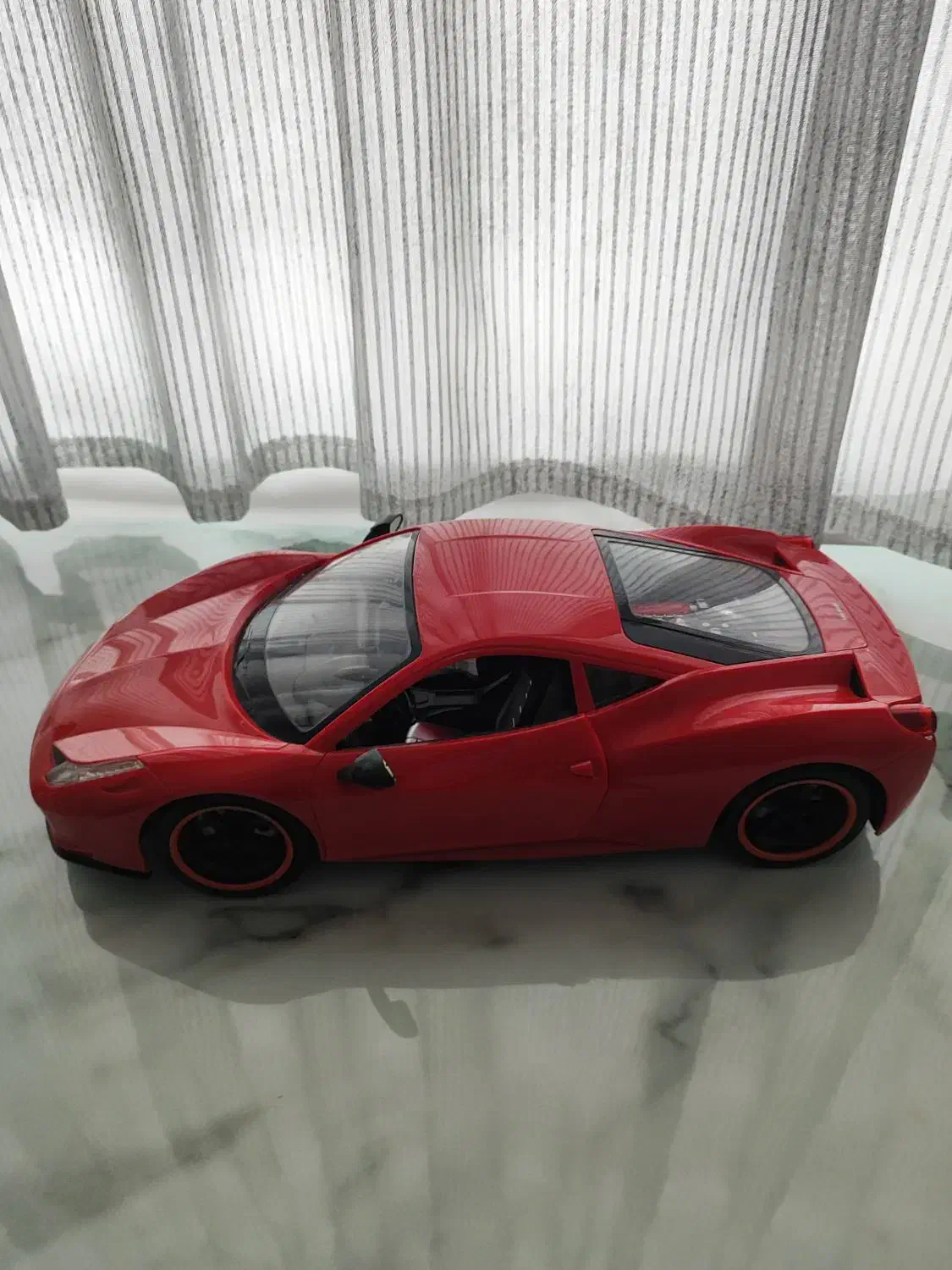 ماشین کنترلی|اسباب‌‌بازی|قیدار, |دیوار