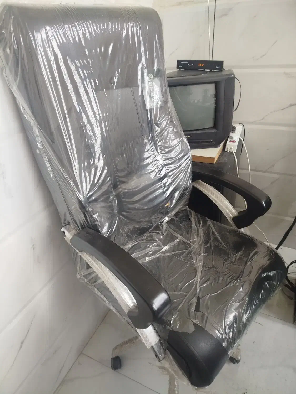 فروش صندلی درحدنو|دفتر کار|آستارا, |دیوار