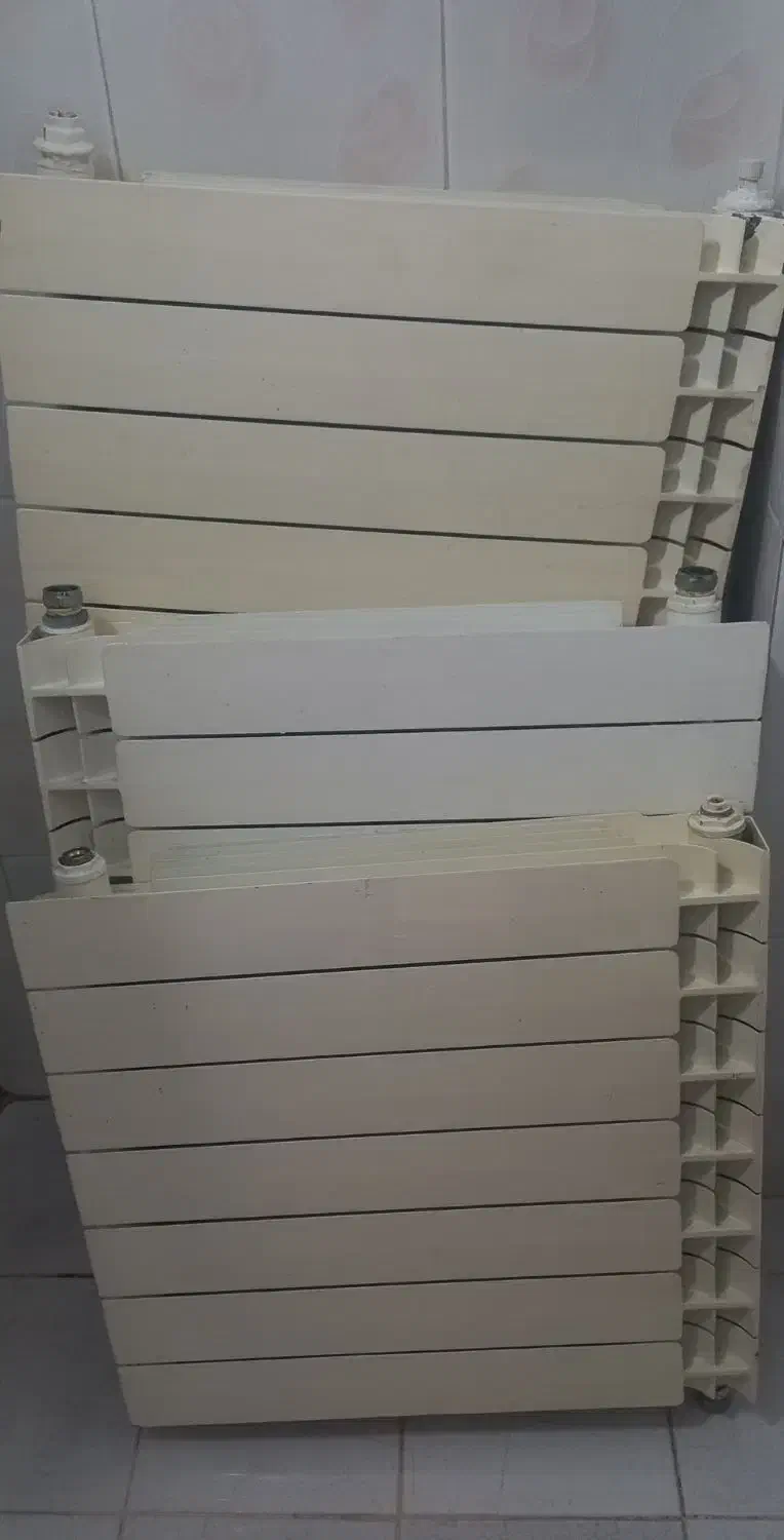 رادیاتور شوفاژ|آبگرمکن، پکیج، شوفاژ|رشت, سعدی (تختی)|دیوار