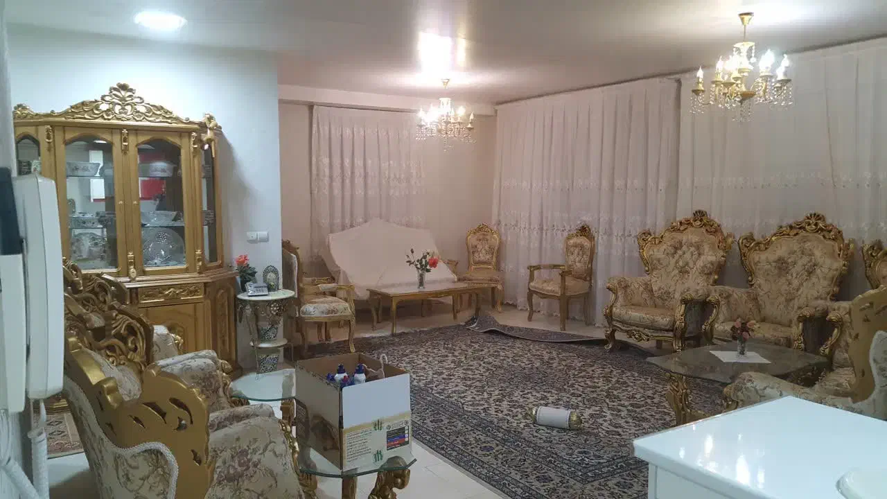 آپارتمان شخصی ساز در مجتمع بزرگ فرهنگیان|فروش آپارتمان|مرند, |دیوار