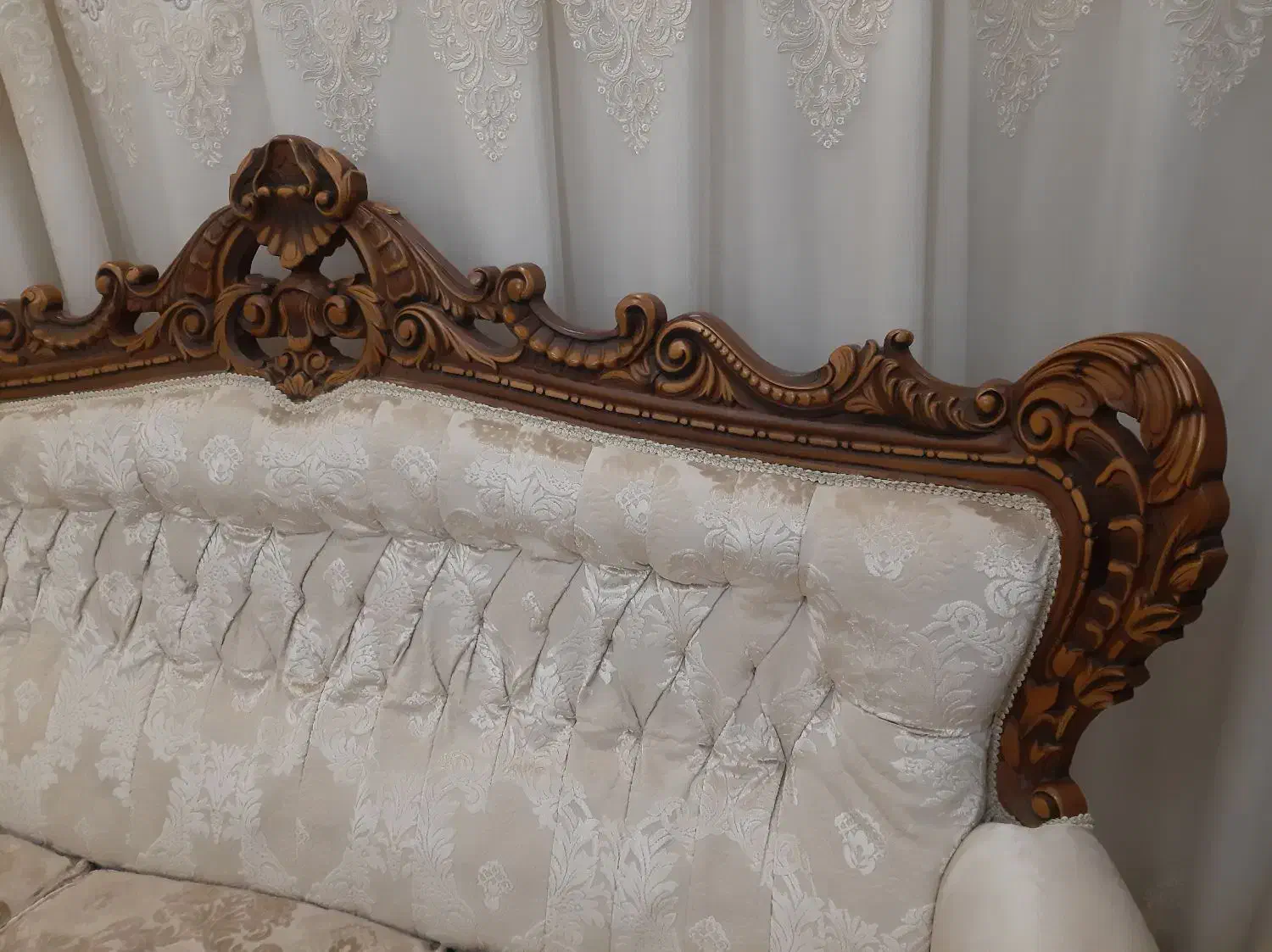 مبل کلاسیک، میز نهارخوری، بوفه|مبلمان خانگی و میز عسلی|رشت, بلوار گیلان|دیوار