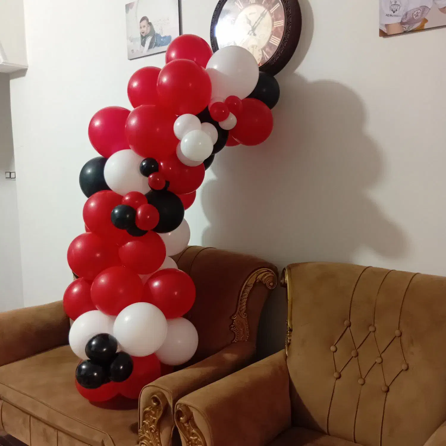 بادکنک تزئین شده مناسب تولد|صنایع دستی و سایر لوازم تزئینی|رشت, فلسطین|دیوار