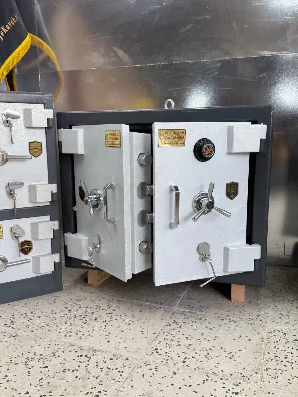 گاوصندوق الماس شرق زیر ویترینی|ابزارآلات|خرمآباد, |دیوار