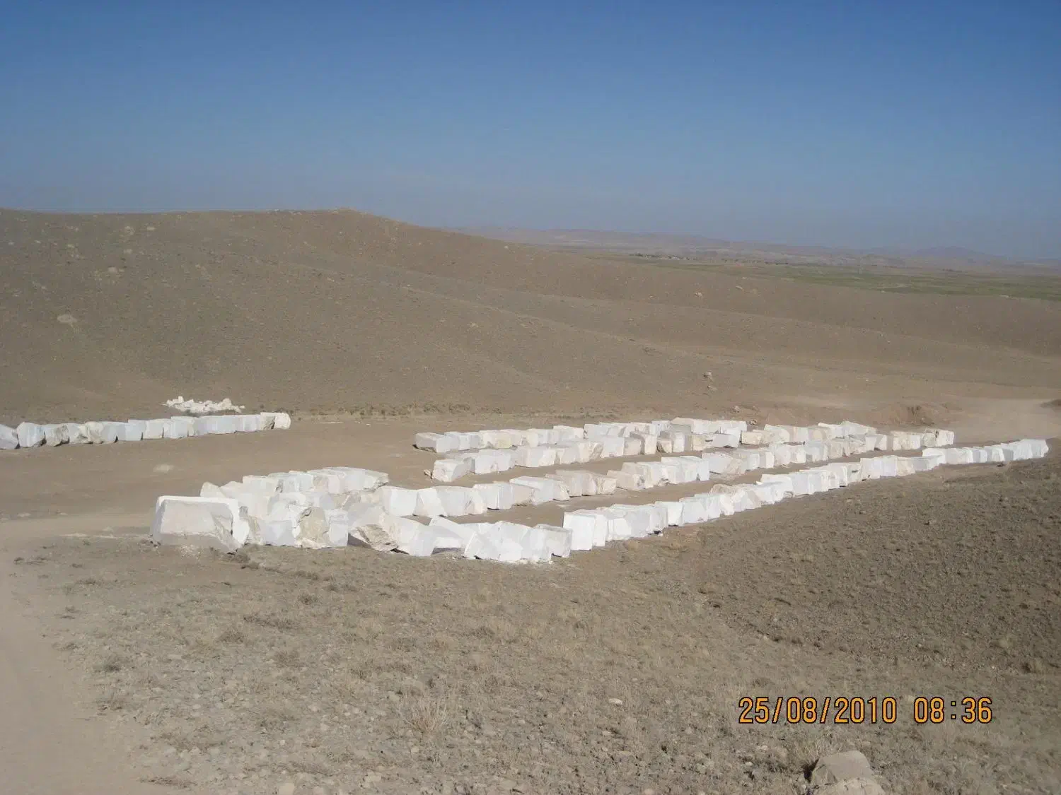 فروش 6000 تن کوپ مرمریت کرم استخوانی معدن خورشید|عمده‌فروشی|میان جلگه, |دیوار