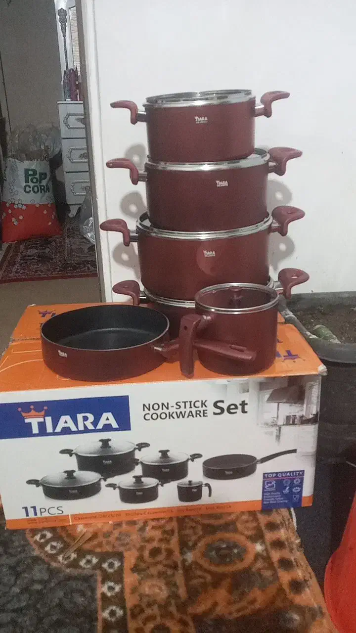 سرویس قابلمه ۱۱پارچه اکبند دو میلیون زیر بازار|ظروف پختوپز|ارومیه, |دیوار