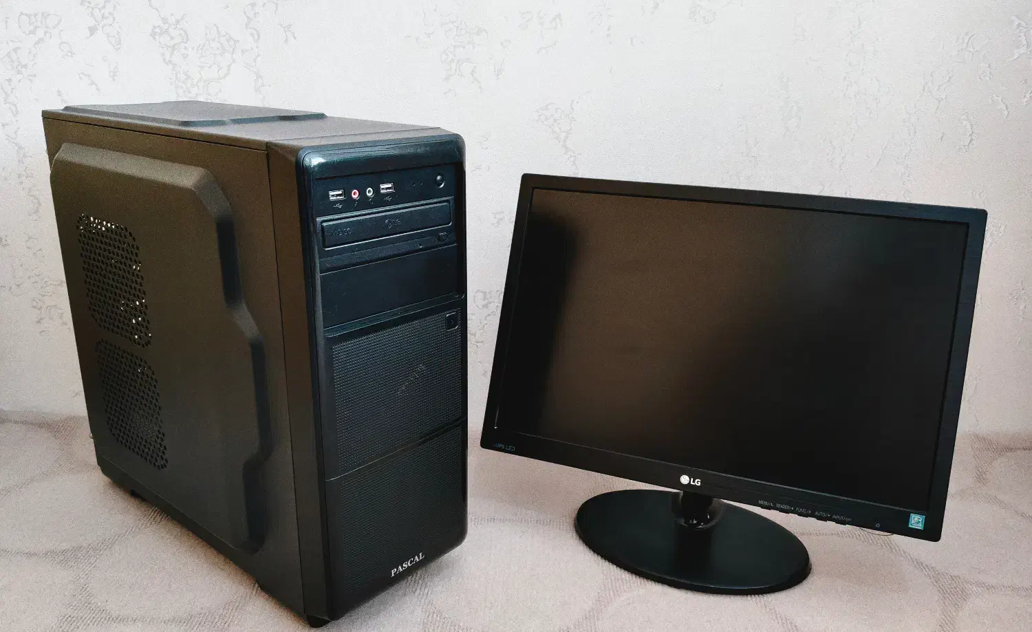 PC کامپیوتر|رایانه رومیزی|نجف‌آباد, امام خمینی|دیوار