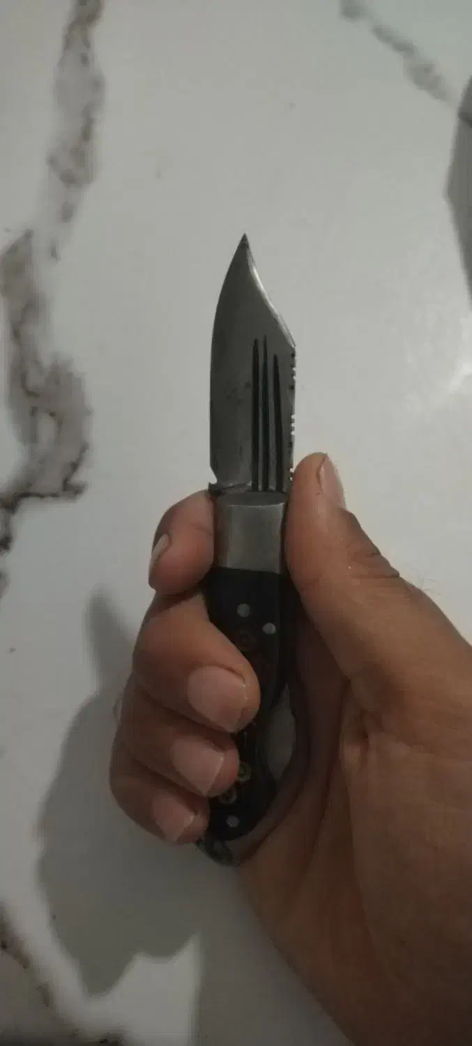 چاقو بابا|کلکسیون اشیاء عتیقه|میانه, |دیوار