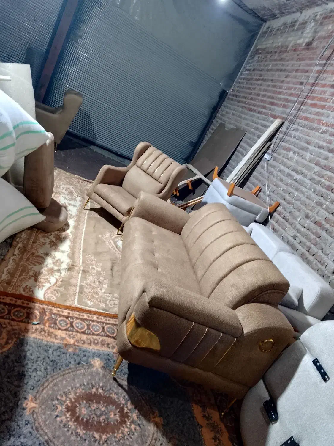 مبل 8نفره|مبلمان خانگی و میز عسلی|سلماس, |دیوار