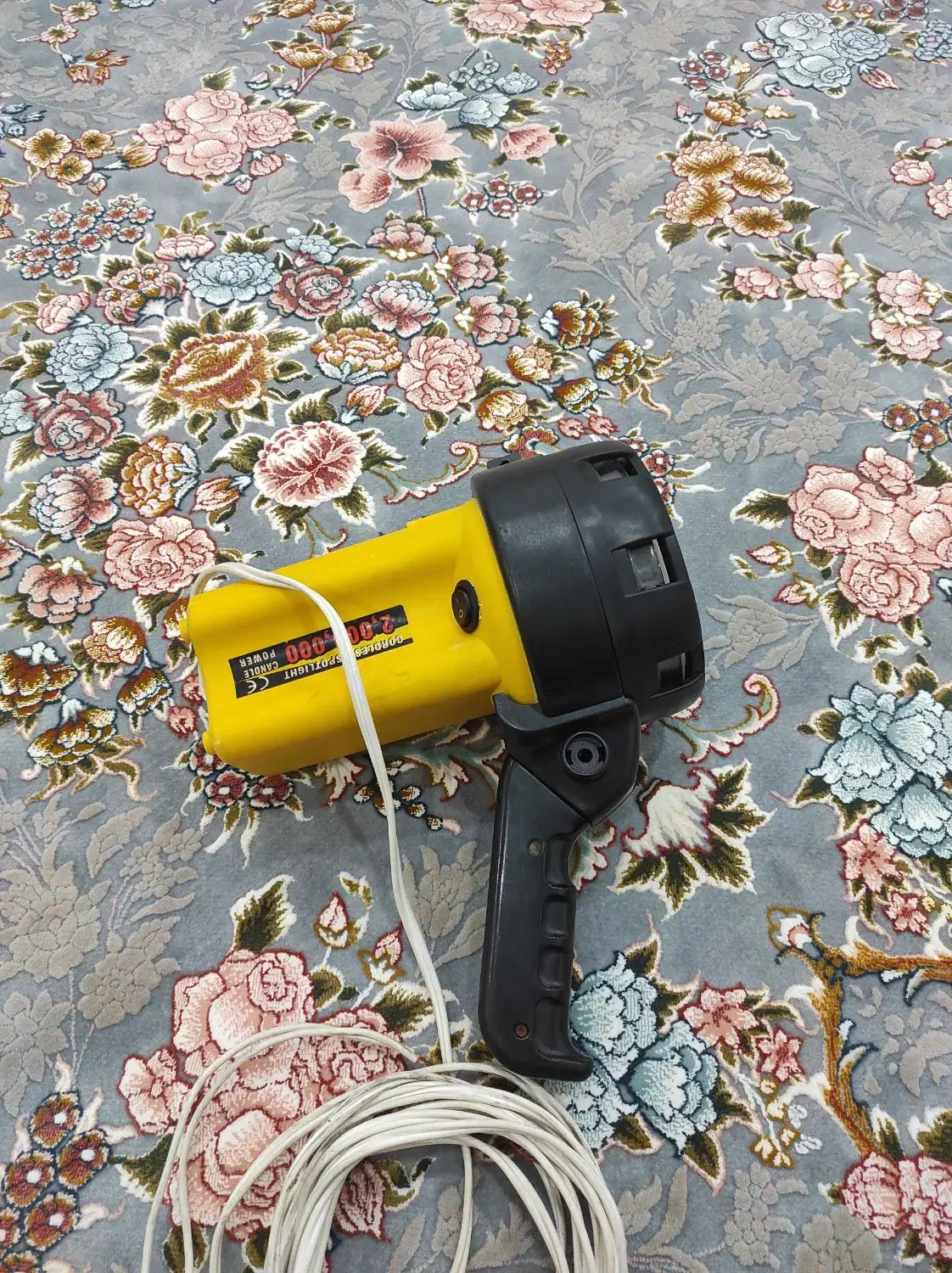 نور افکن شکاری|لامپ و چراغ|بانه, |دیوار