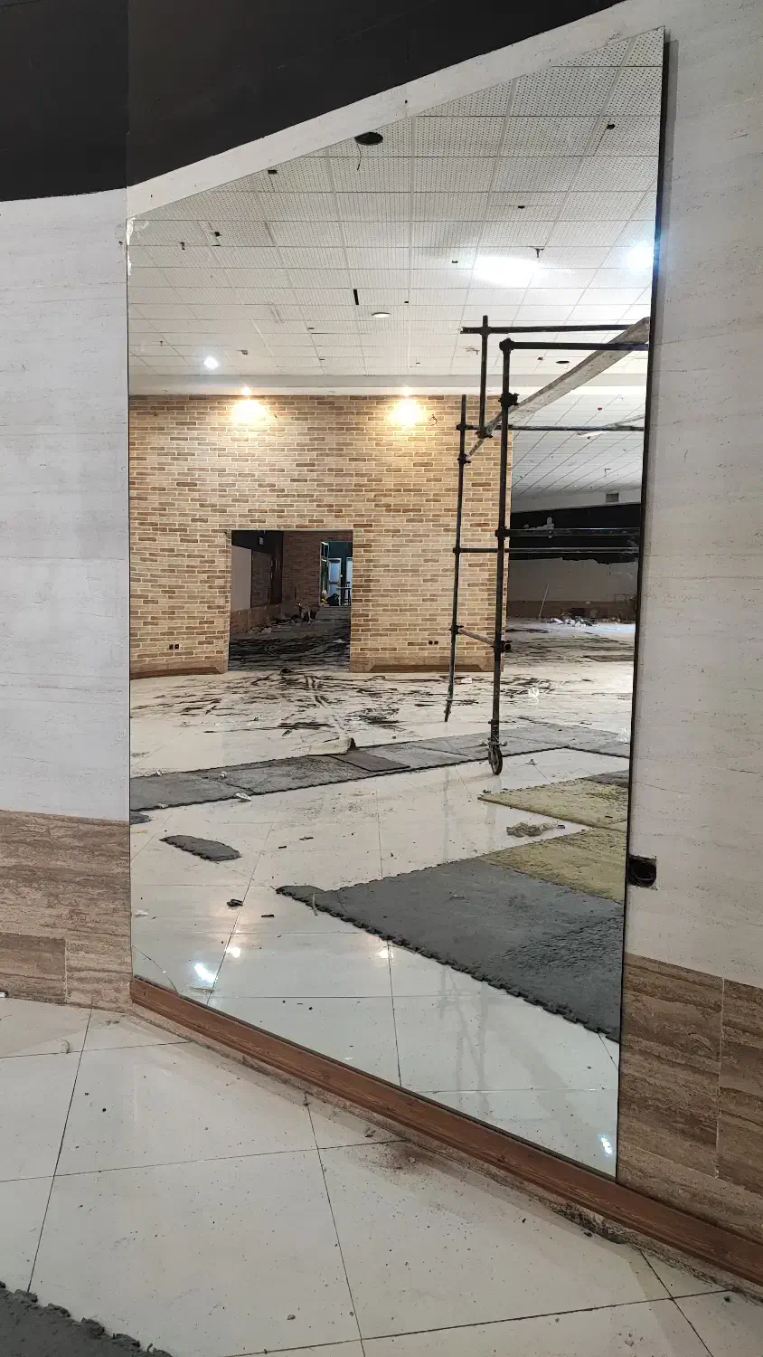 آیینه باشگاه دست دوم (کارکرده)|فروشگاه و مغازه|مشهد, جاهد شهر|دیوار