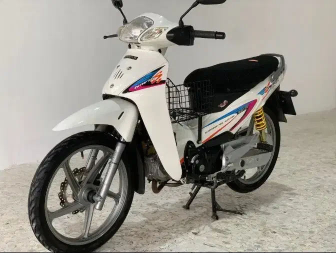 موتور سیکلت طرح ویو کویر ۱۲۵ رادیسون S1 تیپ ۲|موتورسیکلت|تبریز, |دیوار