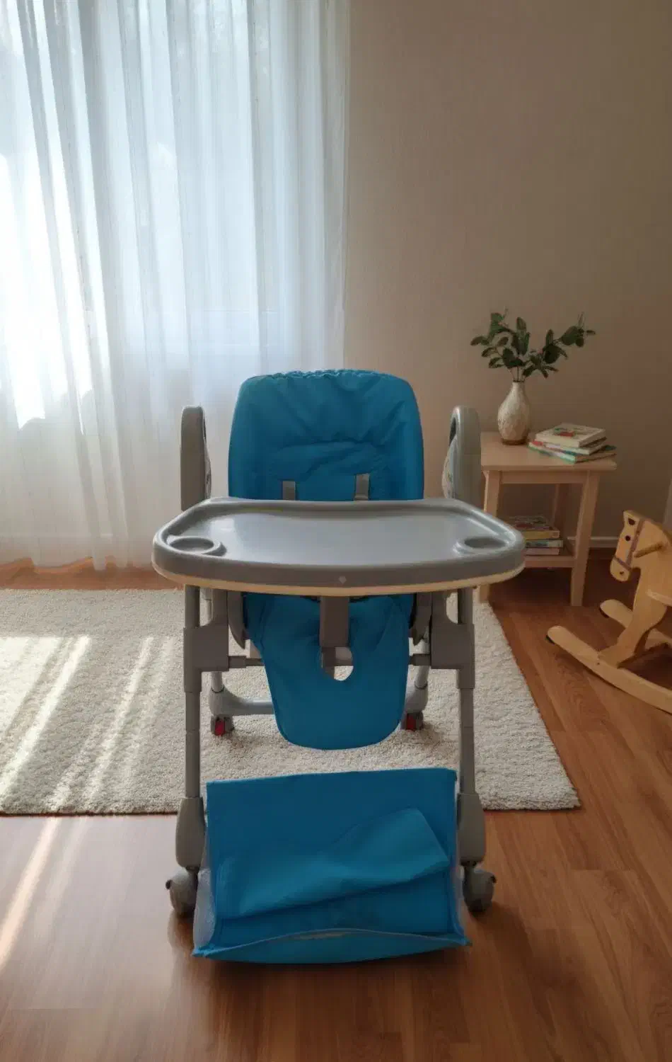 صندلی غذای کودک برند کاپلا|تخت و صندلی بچه|همدان, |دیوار