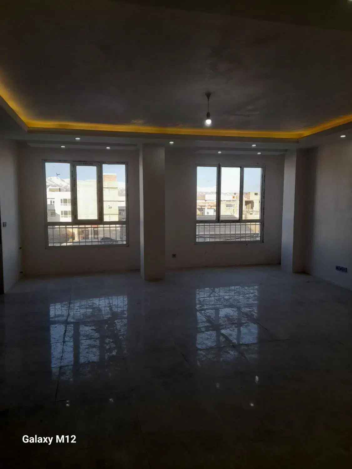 دو طبقه بالای پیلوت. زرهرن5|فروش آپارتمان|شیروان (خراسان), |دیوار