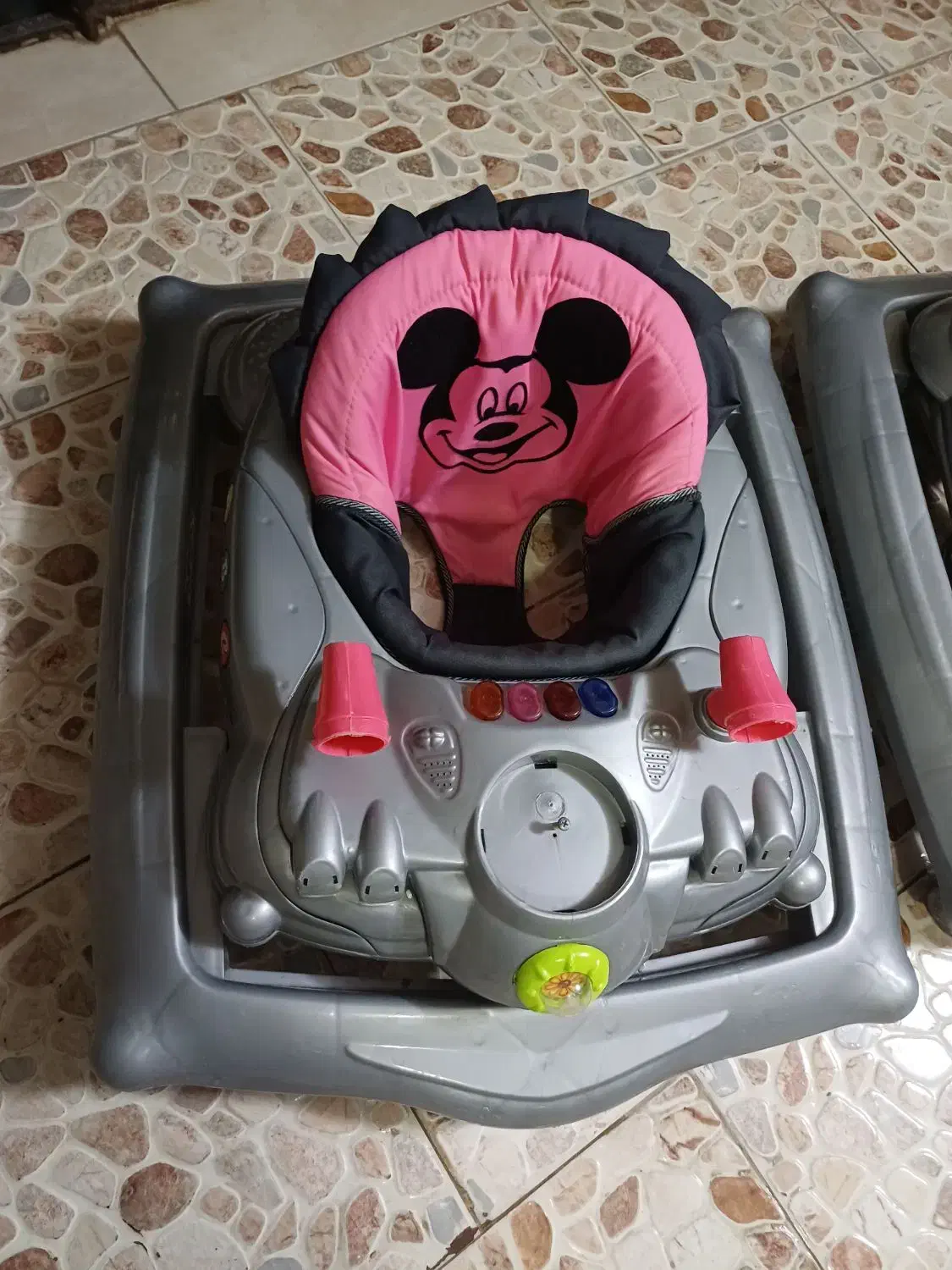 روروک بچه دوقلو|کالسکه و لوازم جانبی|آران و بیدگل, |دیوار