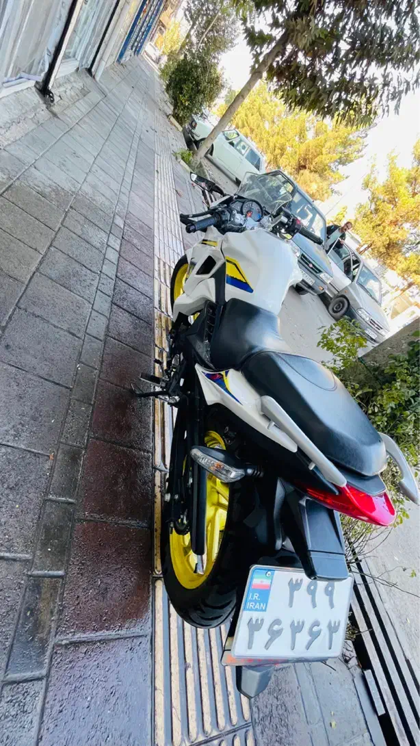 مگلی مدل ۱۴۰۳ فوق العاده تمیز|موتورسیکلت|میاندوآب, |دیوار