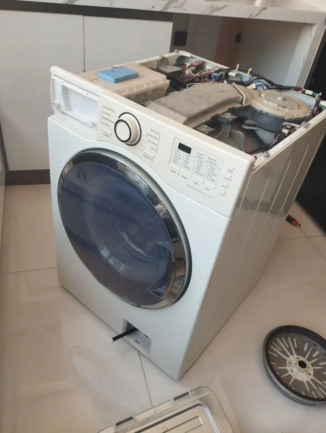 نمایندگی مجاز تعمیرات انواع پکیچولباسشوی وابگرمکن|خدمات پیشه و مهارت|سقز, |دیوار