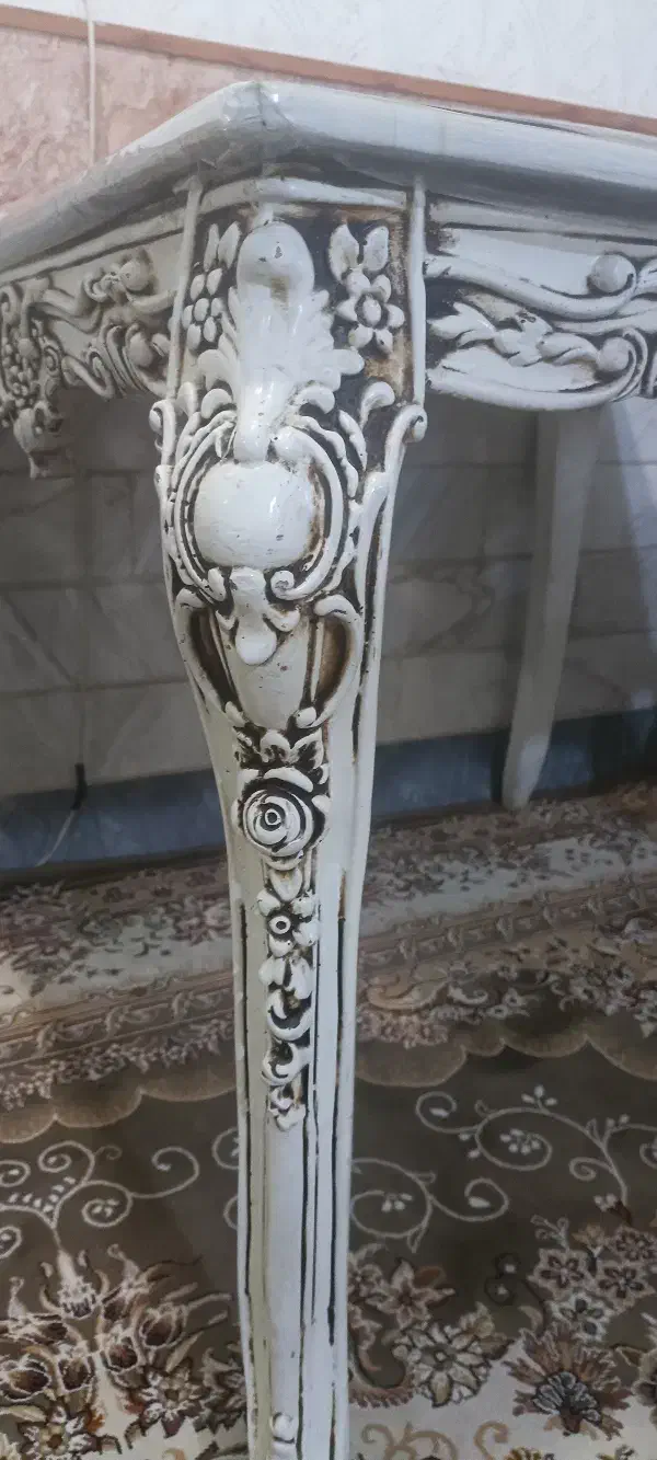 میز غذاخوری تمام چوب منبت|میز و صندلی غذاخوری|قم, ولیعصر|دیوار