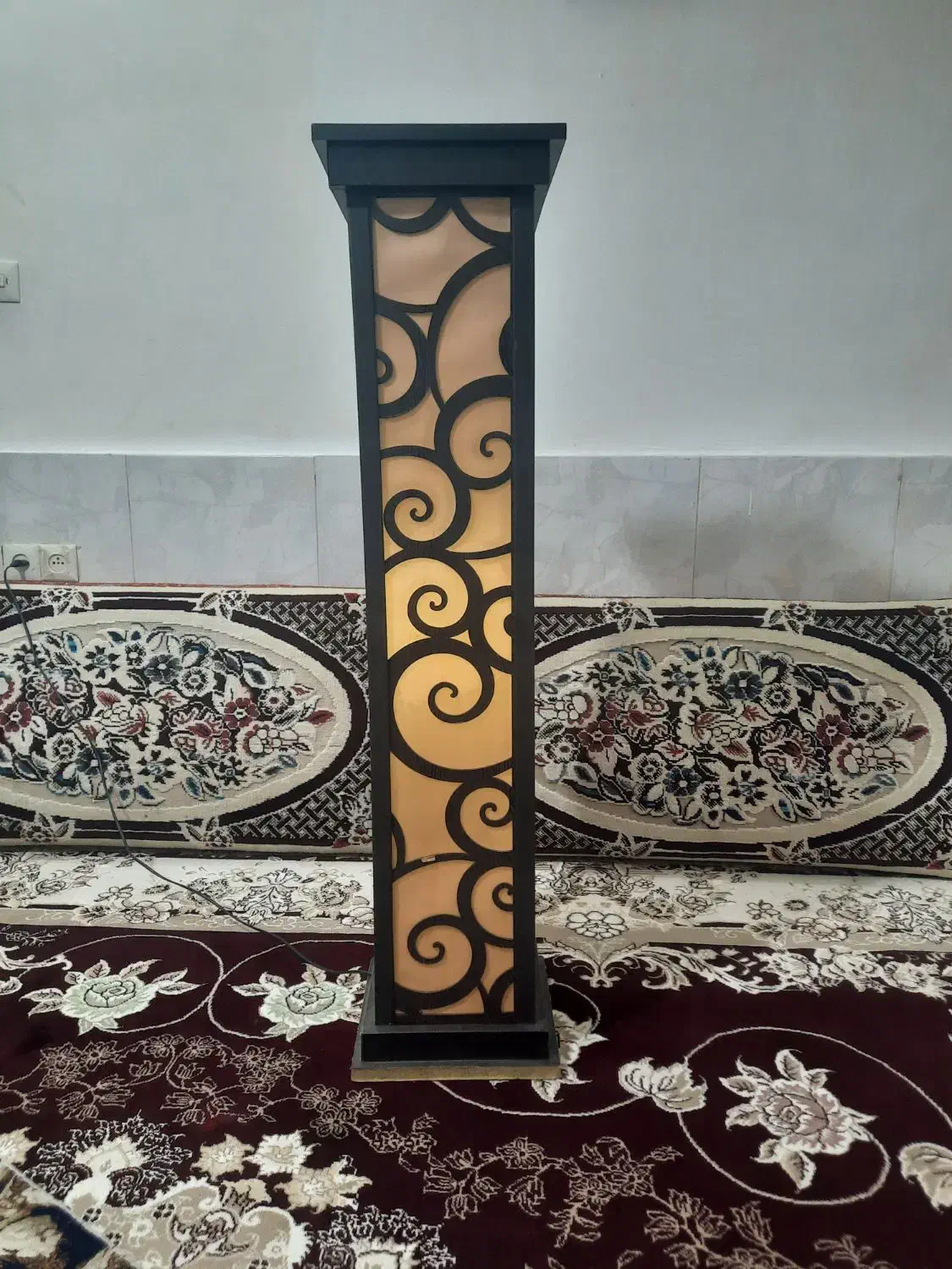 یه عدد شب خواب کلاسیک|چراغ خواب و آباژور|ملایر, |دیوار