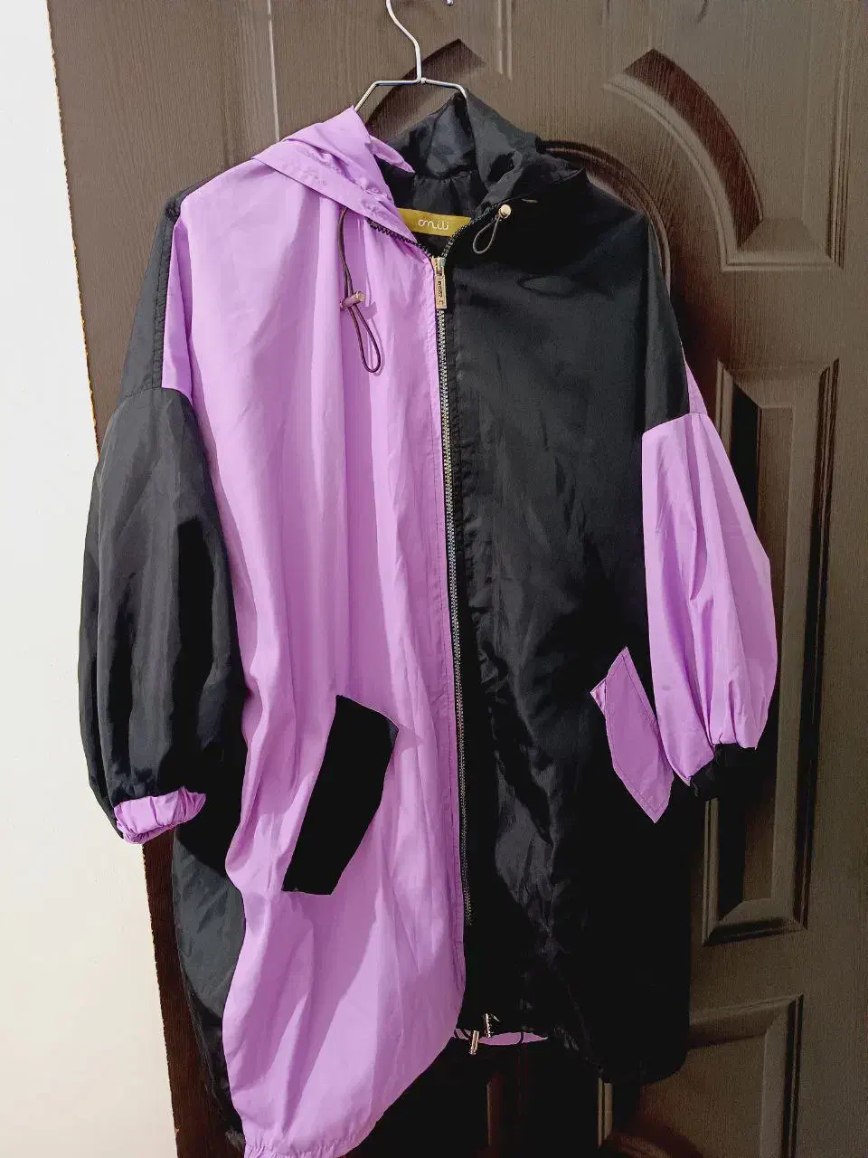 بارونی زنونه|لباس|اردبیل, |دیوار