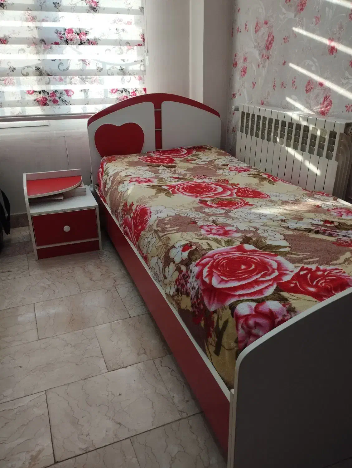 تخت خواب تک نفره سالم|تخت و سرویس خواب|تهران, آبشار تهران (دریاچه)|دیوار