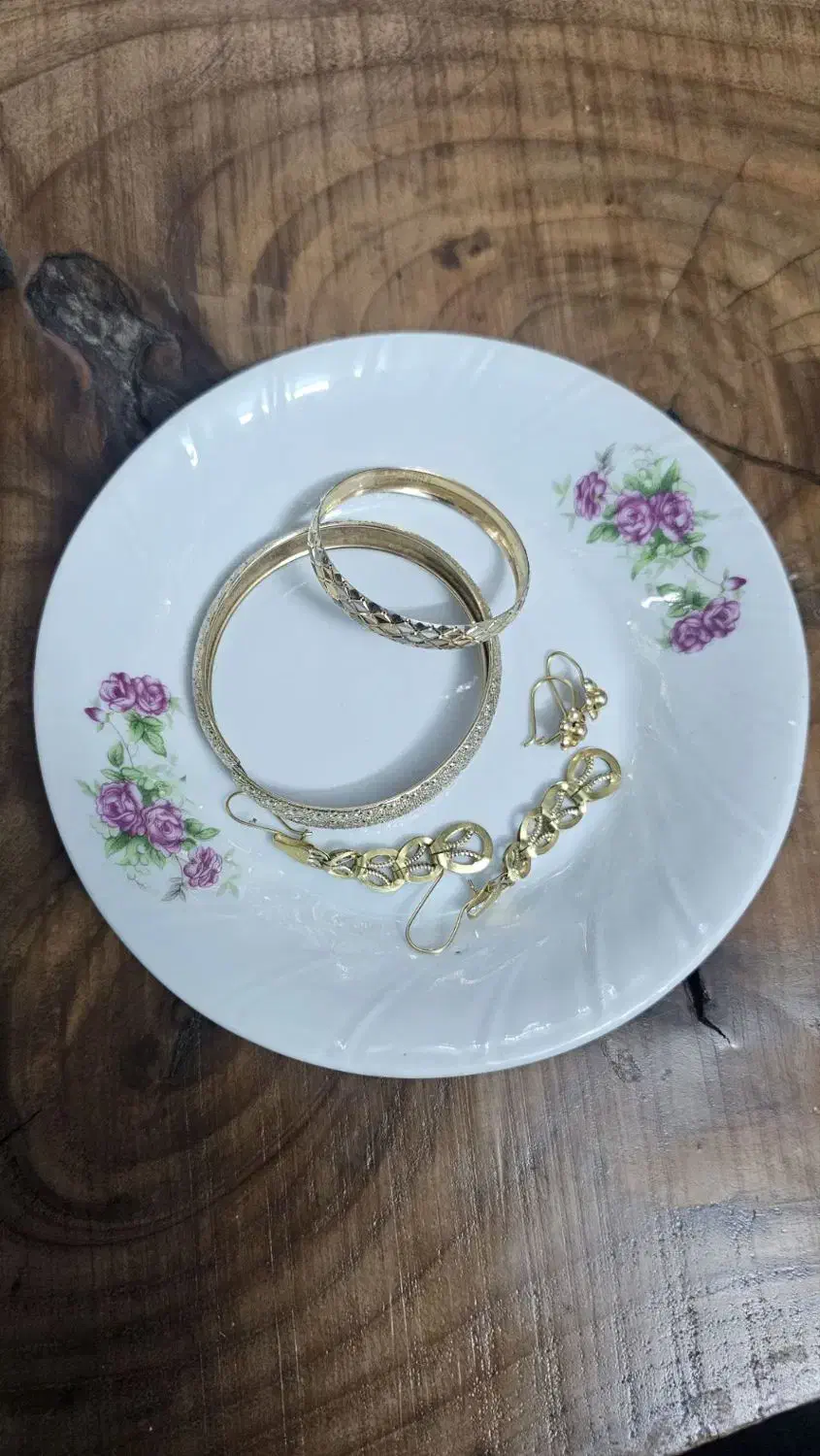 طلای مستعمل|جواهرات|نیشابور, مدرس|دیوار