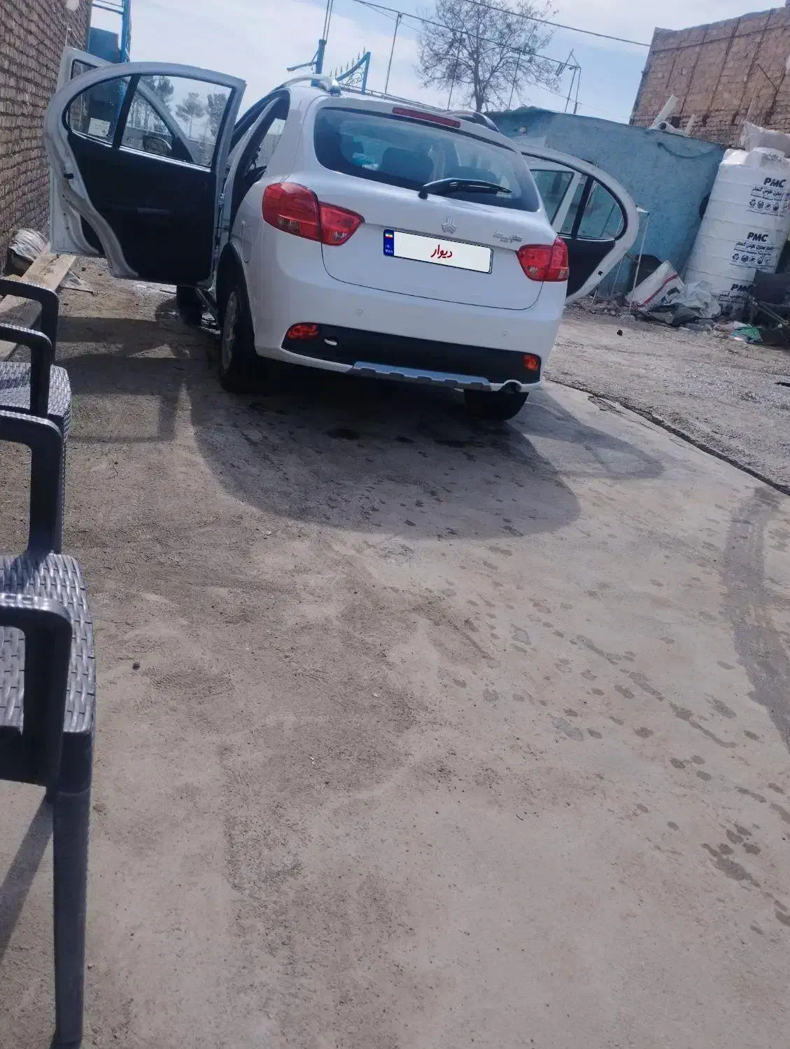 ماشین کویک|خودرو سواری و وانت|سبزوار, چهارراه فرودگاه|دیوار