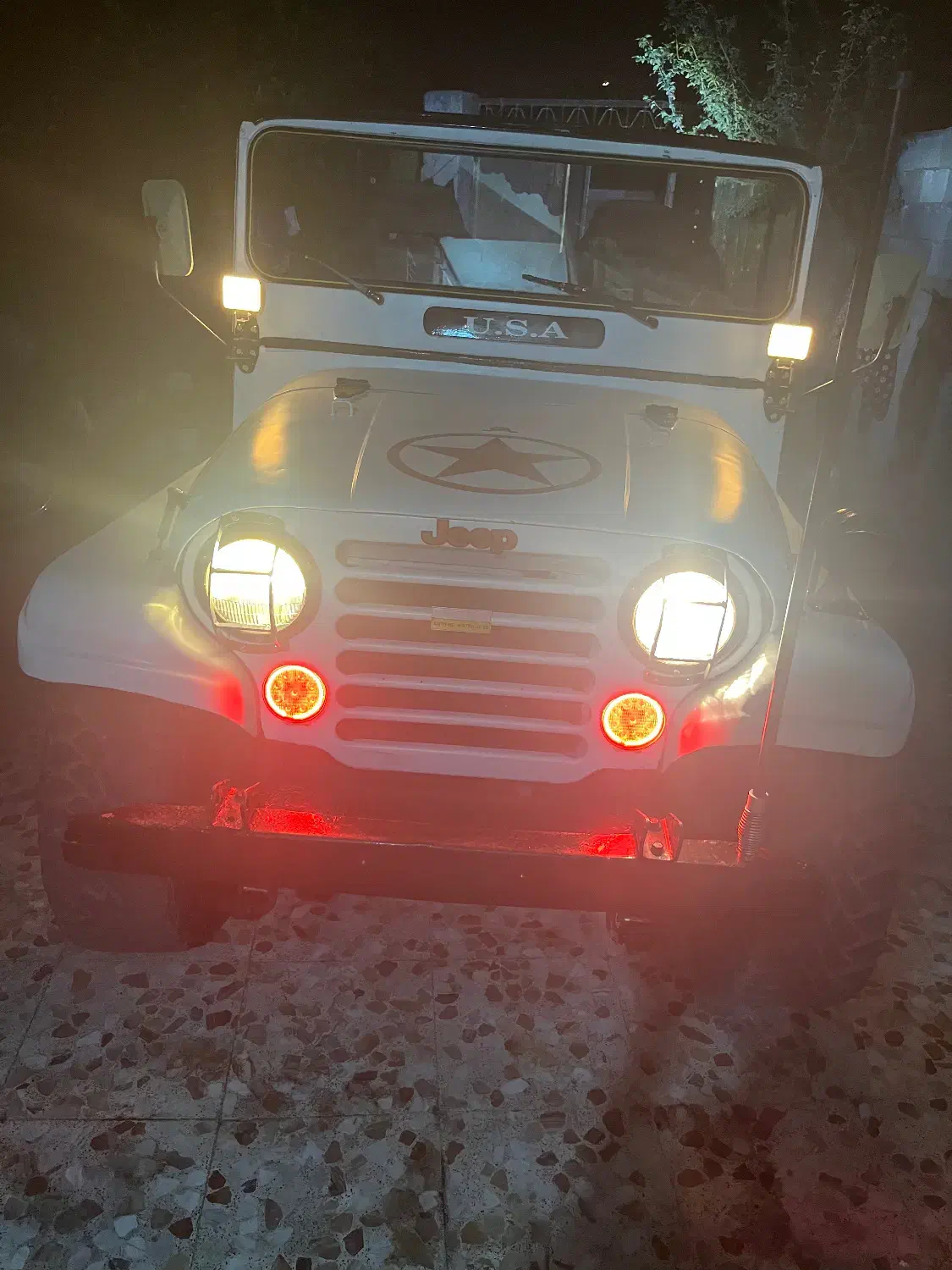 جیپ کاام|خودرو کلاسیک|لاهیجان, لیل|دیوار