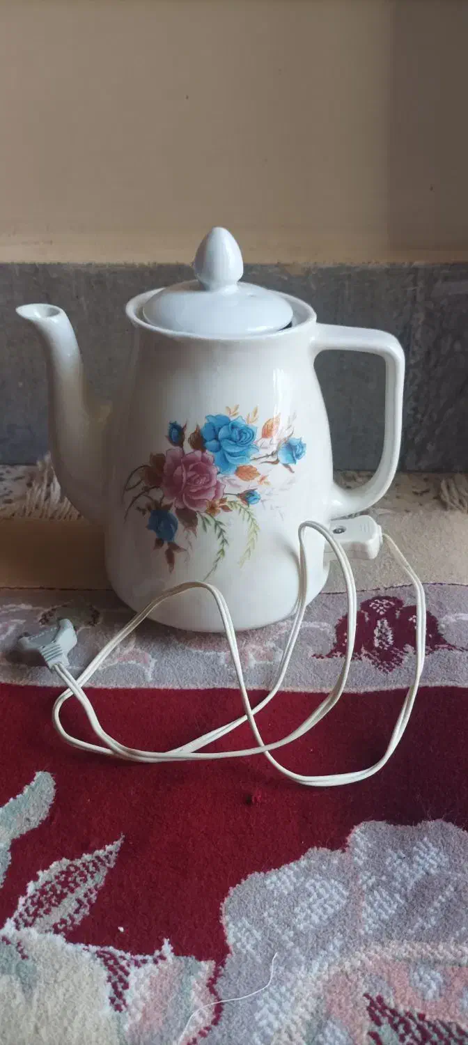 مجسمه شتر و قوری برقی|مجسمه، تندیس، ماکت|ملایر, |دیوار