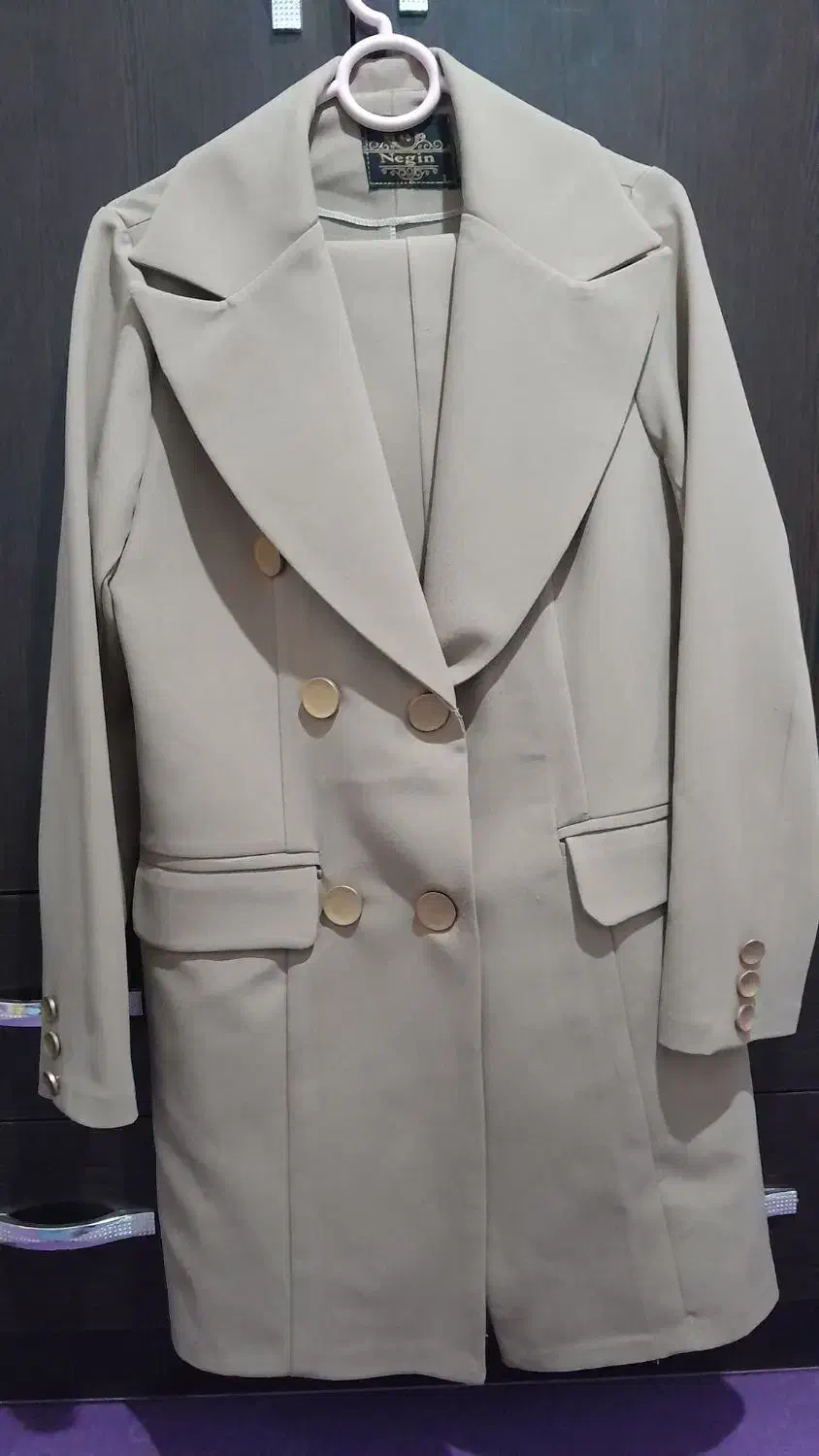 کت و شلوار|لباس|اقبالیه, |دیوار