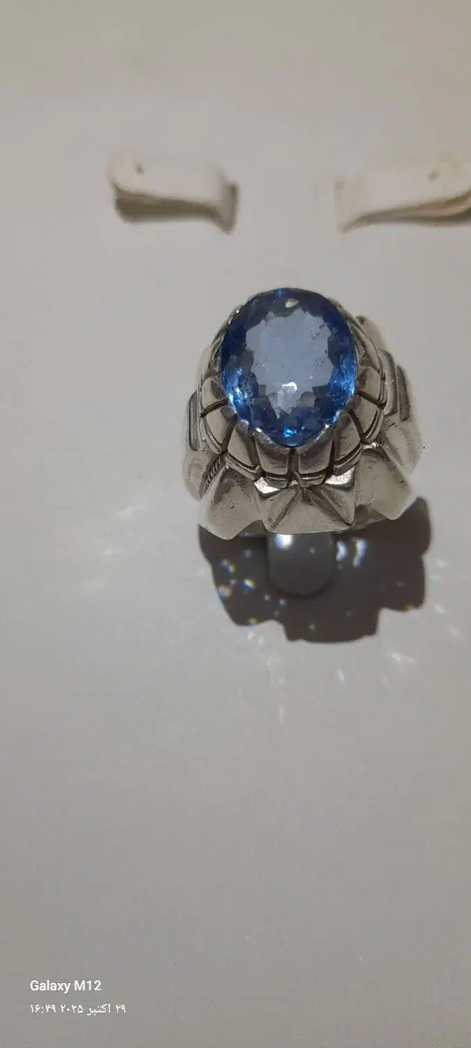 انگشترتوپاز|جواهرات|باسمنج, |دیوار