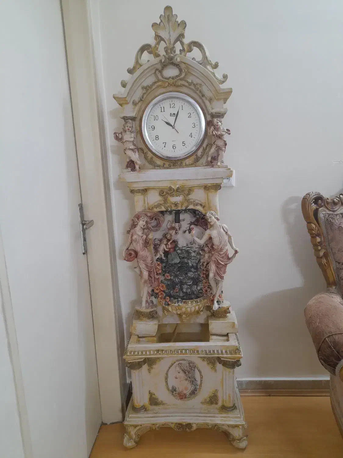 ساعت قدی آبنما|ساعت دیواری و تزئینی|تهران, دولاب|دیوار