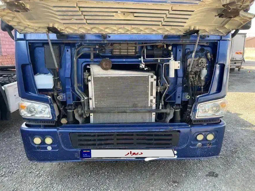 کشنده هوو سینوتراک|خودرو سنگین|ارومیه, |دیوار