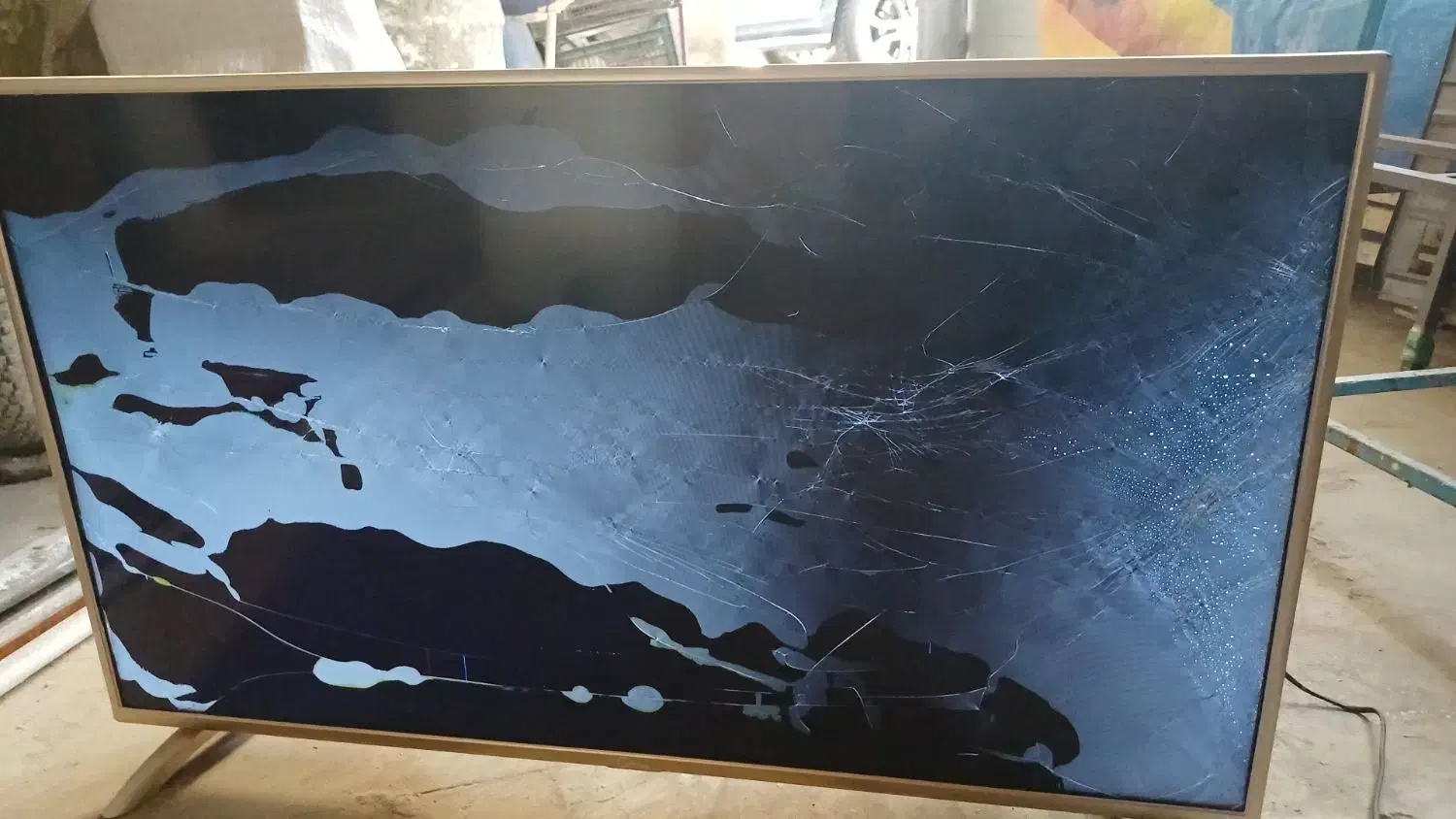 lED4جی پلاس|تلویزیون و پروژکتور|ماهدشت, |دیوار