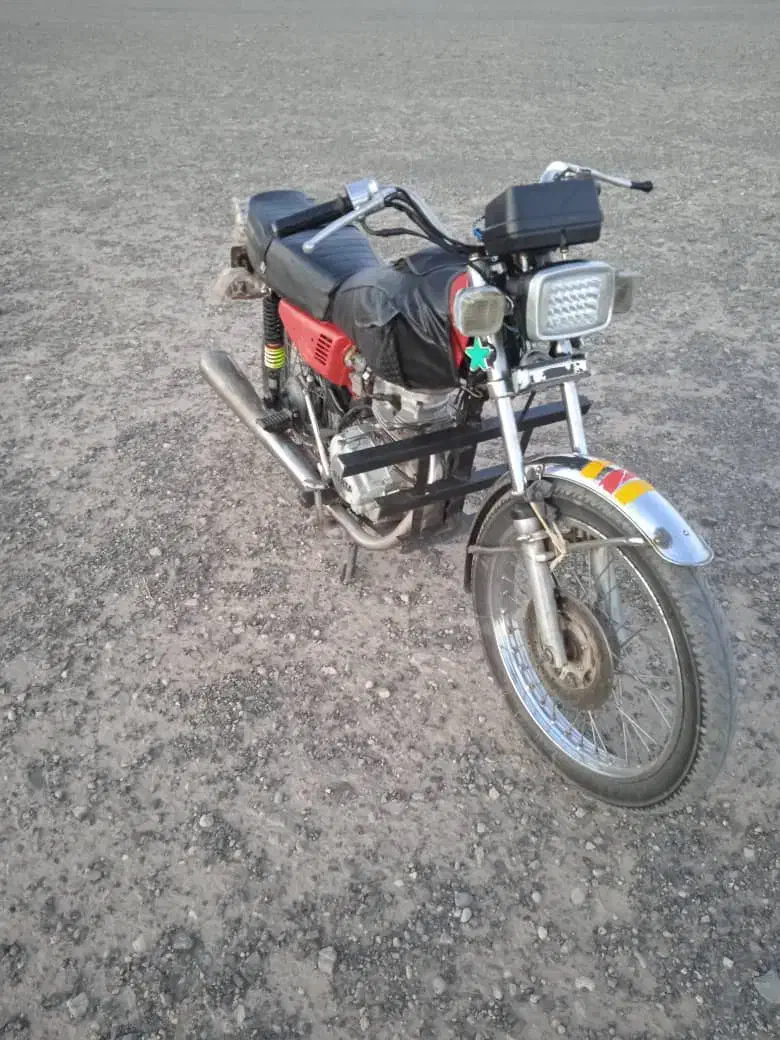 موتور سیکلت 125 کم کار مدل 1385|موتورسیکلت|بم, |دیوار