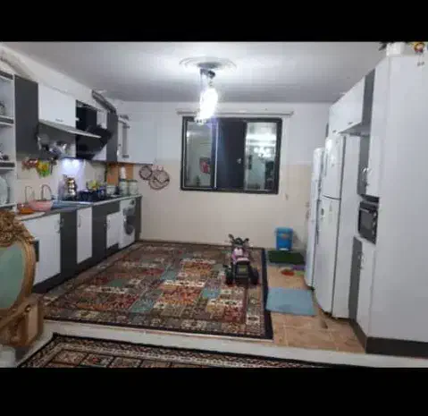 فروش واحد۹۶متر تک واحدمیدان رجایی خیابان باغ امامی|فروش آپارتمان|نسیمشهر, |دیوار