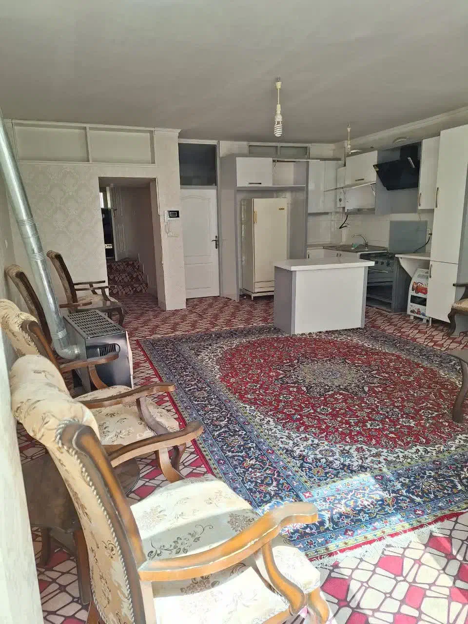 سویت اجاره ای روزانه وشبانه مبله . مجرد ومتاهل.|اجارهٔ کوتاه‌مدت آپارتمان و سوئیت|اصفهان, رحیم‌آباد|دیوار