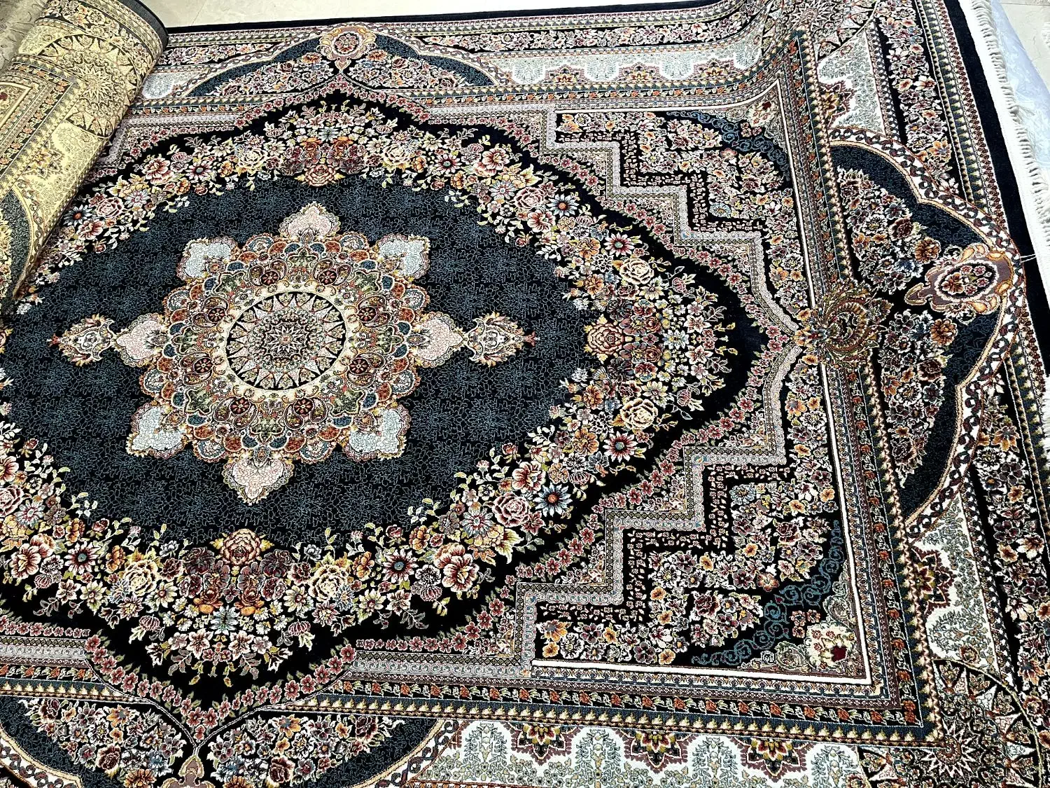 دو تخته ۶متری|فرش|کرج, شهرک جهان آرا|دیوار