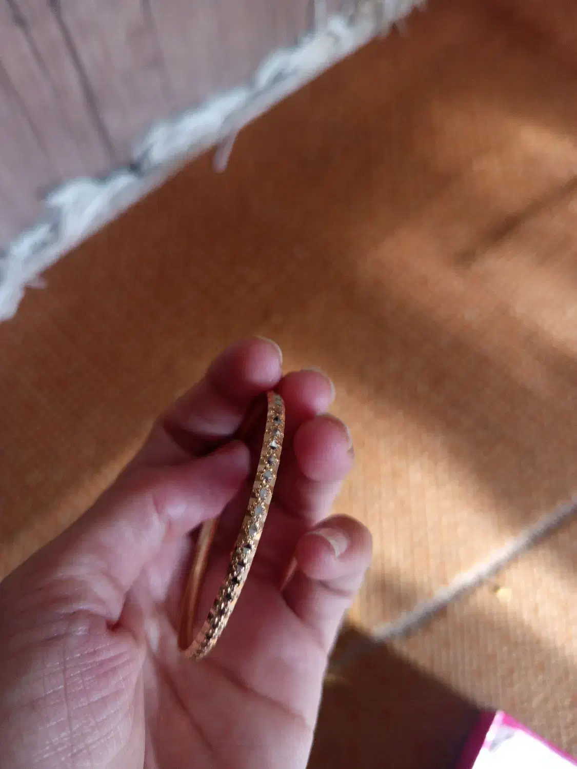 مقداری طلا|جواهرات|نیشابور, خط کاشمر|دیوار