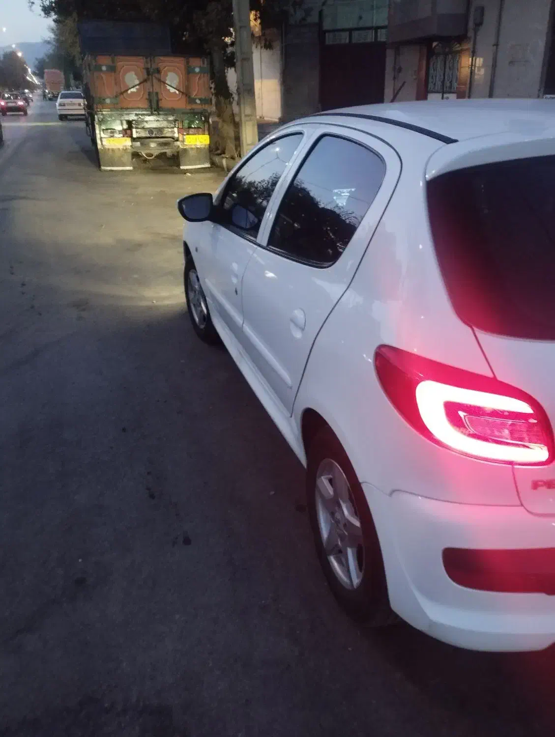 ۲۰۷مدل ۱۴۰۰ بی رنگ|خودرو سواری و وانت|همدان, |دیوار