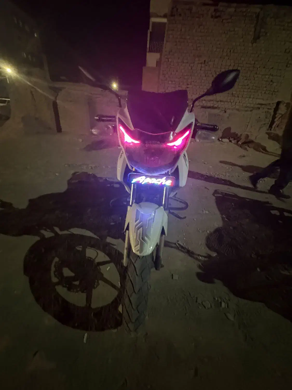 آپاچی 180 قیمت ۱۳۰ مقطوع|موتورسیکلت|سبزوار, طبرسی (جعفرآباد)|دیوار