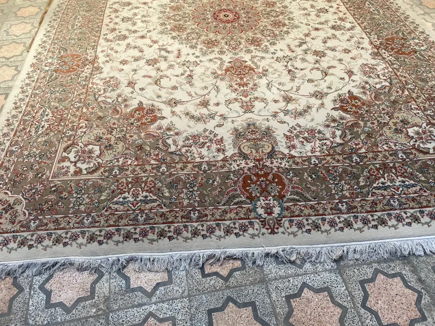 قالی دست دوم|فرش|فلاورجان, |دیوار