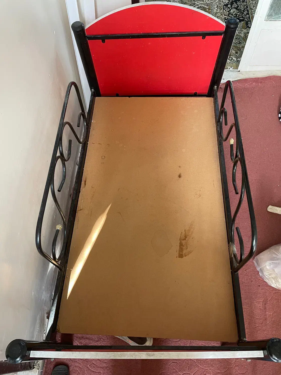 تخت خواب مناسب کودک و‌نوجوان|تخت و سرویس خواب|اهواز, کمپلو جنوبی|دیوار