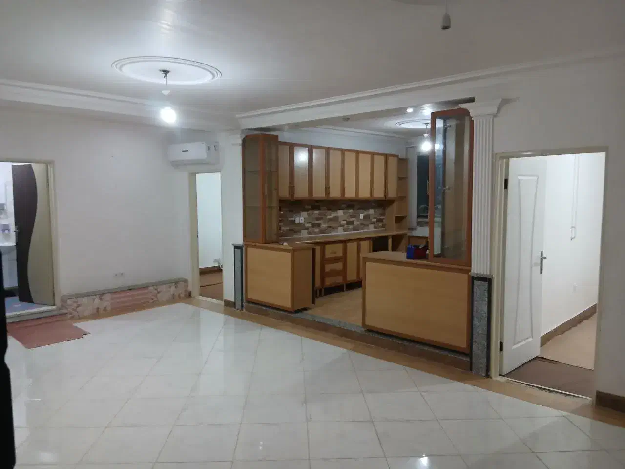 اجاره  منزل|اجارهٔ آپارتمان|میانه, |دیوار