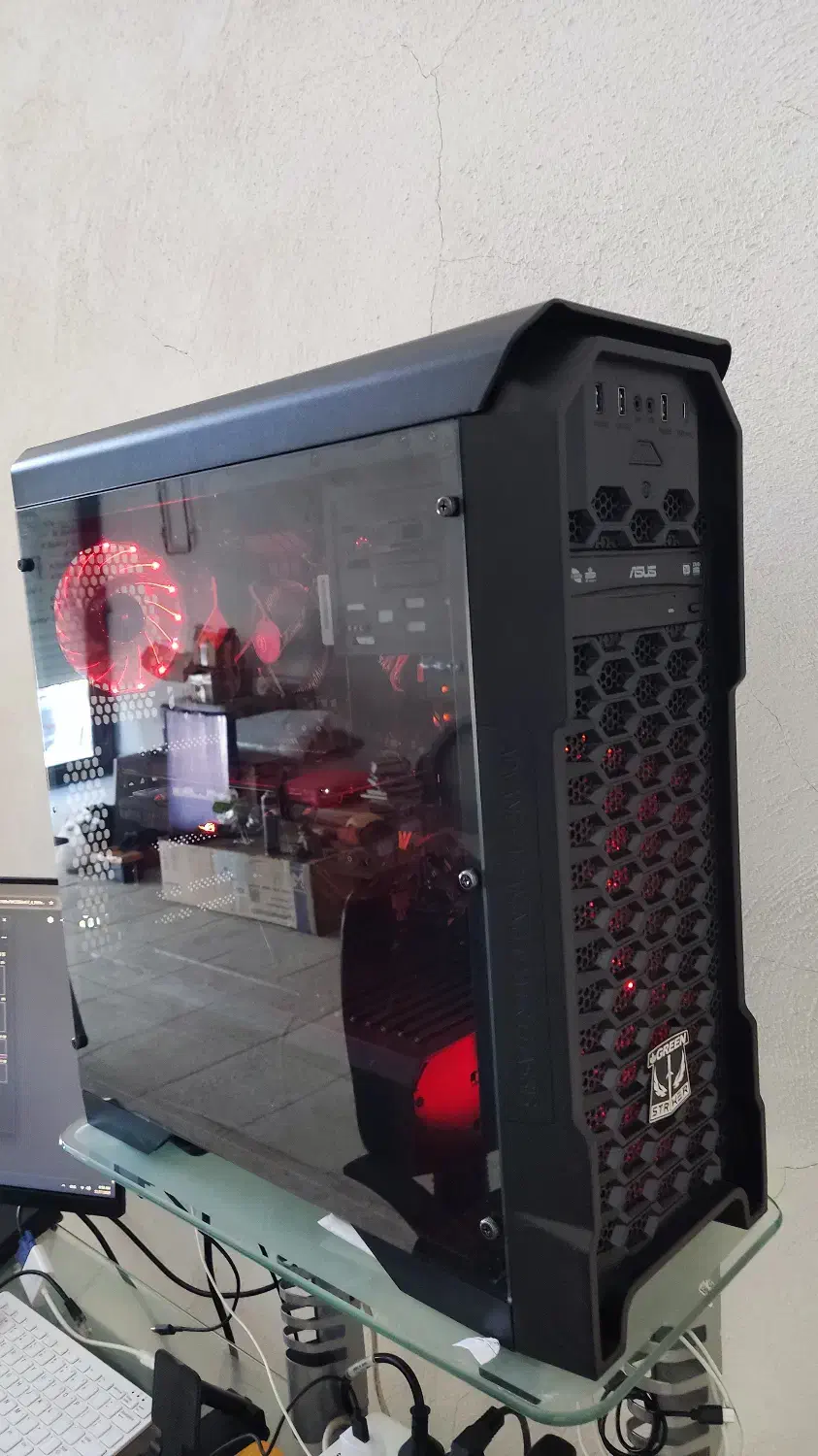 سیستم|رایانه رومیزی|قروه, |دیوار