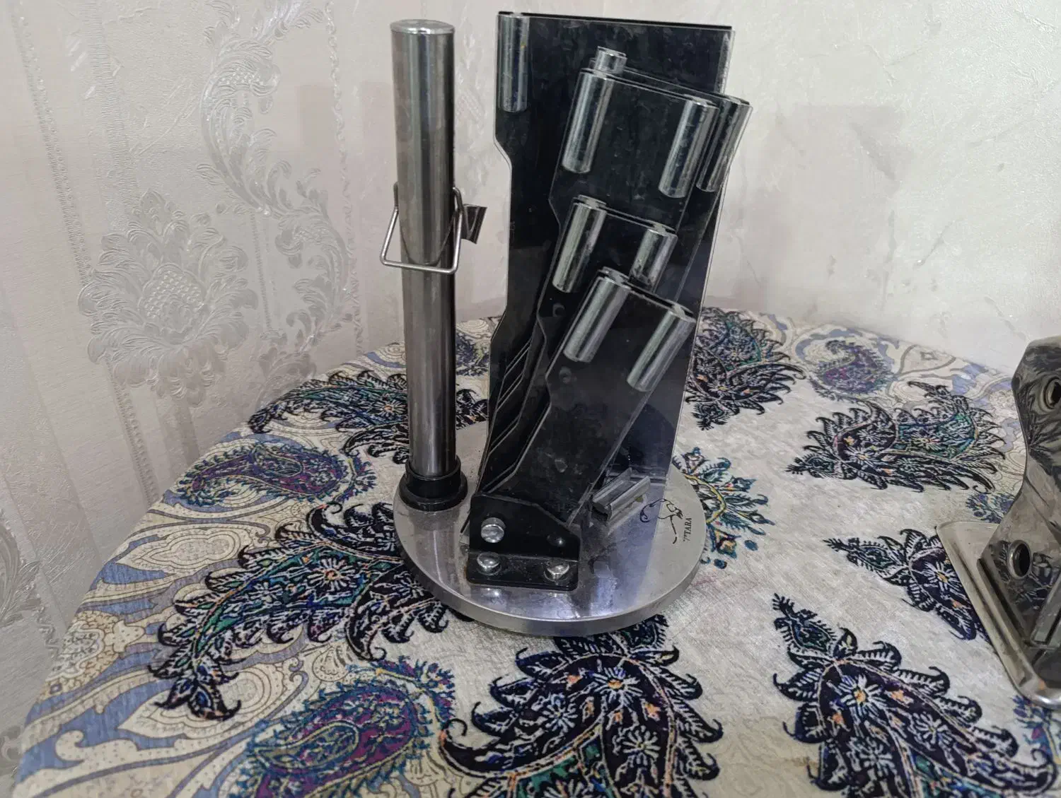 استند کارد|ظروف پخت‌وپز|گالیکش, |دیوار