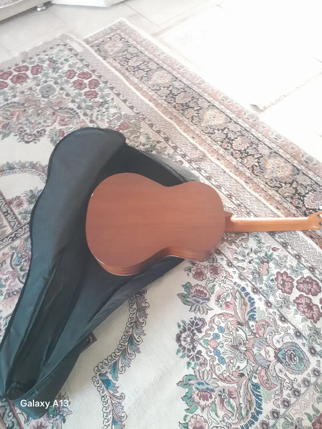 کیتار|ویولن|ساوه, |دیوار