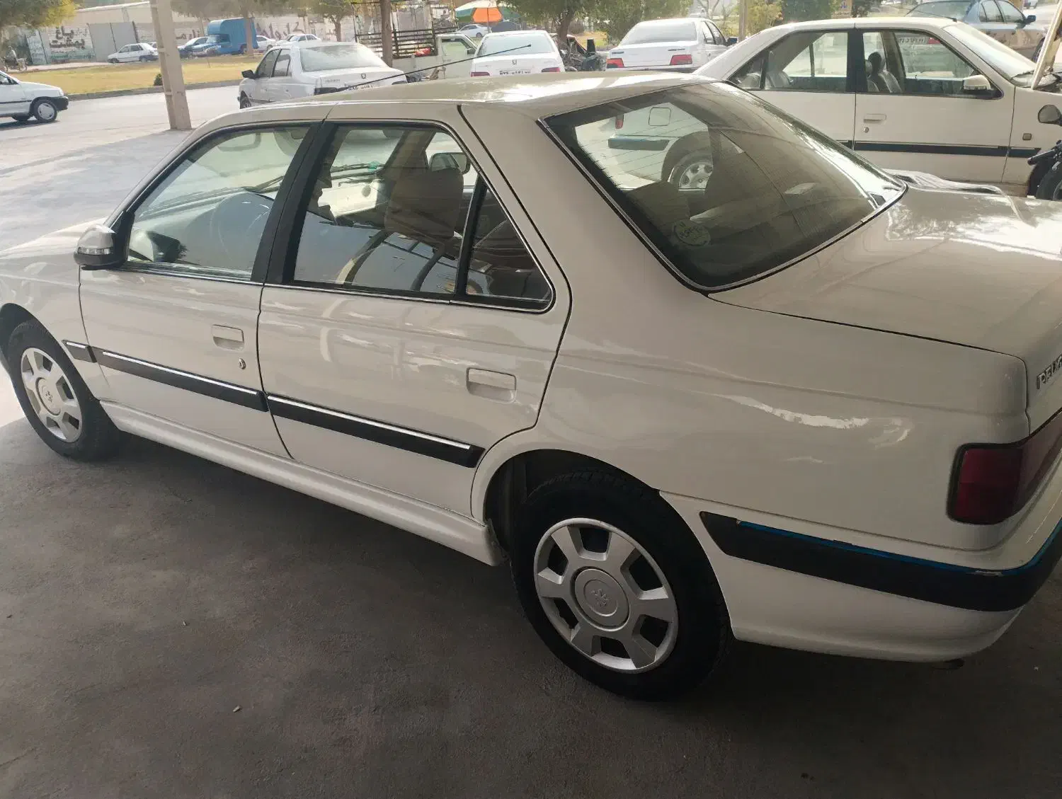 پژو پارس موتور قدیم  401|خودرو سواری و وانت|بهبهان, |دیوار