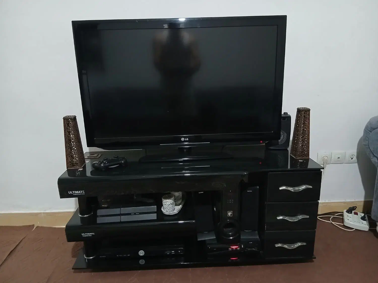 فروش لوازم منزل.(فروش فوری)|میز تلفن|نظرآباد, مسکن مهر نظرآباد|دیوار